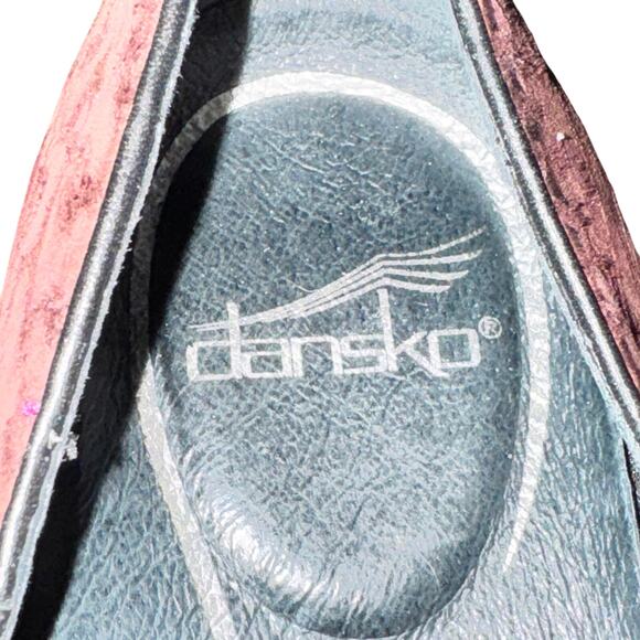 Dansko Olivia Loafers Women’s Size 6.5 Burgundy Red Leather Floral Slip On Shoes - Picture 3 of 8